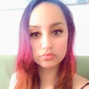 Meet your Posher, Cassandra